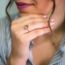 Γυναικείο δαχτυλίδι ροζ gold K18 με Μοργκανίτη και Μπριγιάν 035308