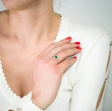 Χρυσό δαχτυλίδι ροζέτα Κ14 με πράσινη πέτρα 045180