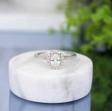 Λευκόχρυσο δαχτυλίδι ροζέτα Κ18 με διαμάντια 049221